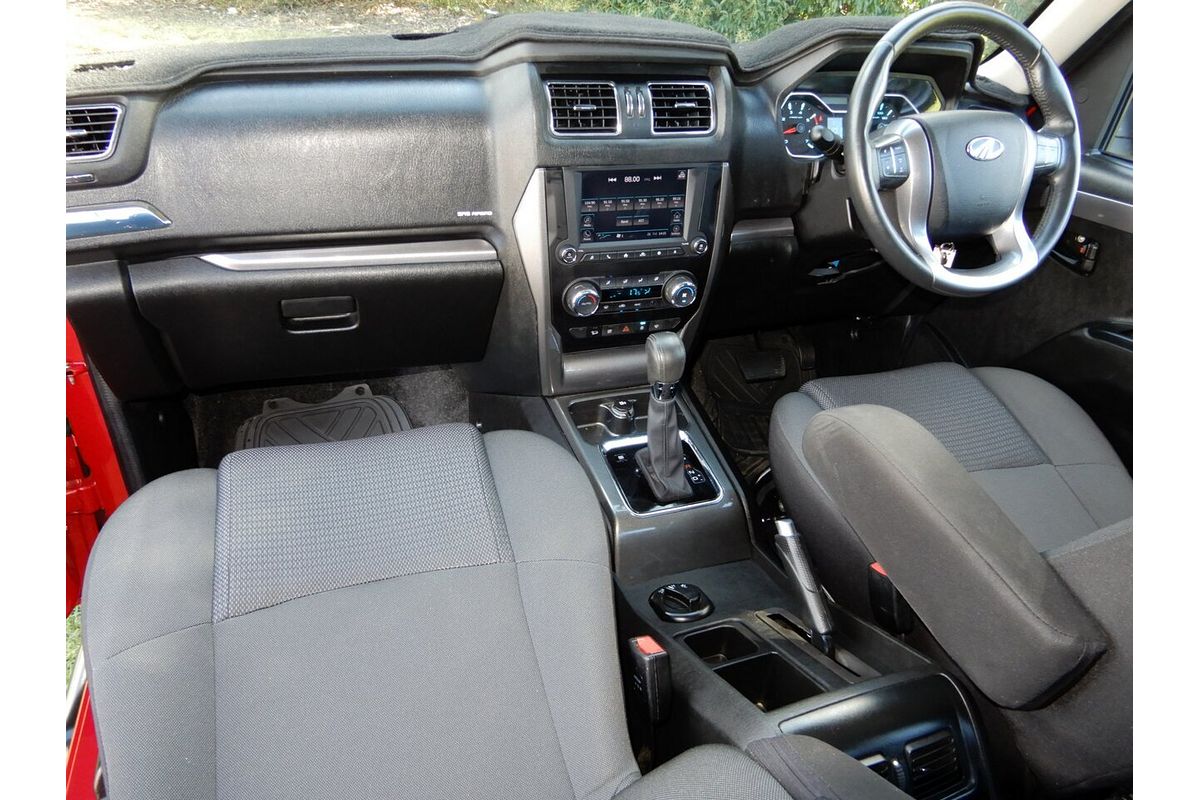 2022 Mahindra PIK-UP S11 4X4