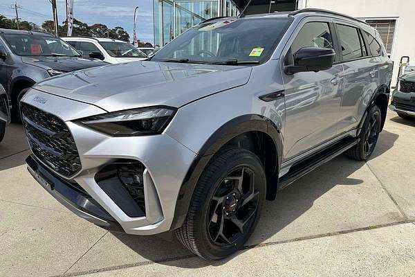 2026 Isuzu MU-X X-TERRAIN