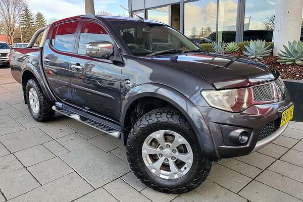 2014 Mitsubishi Triton GLX-R MN 4X4