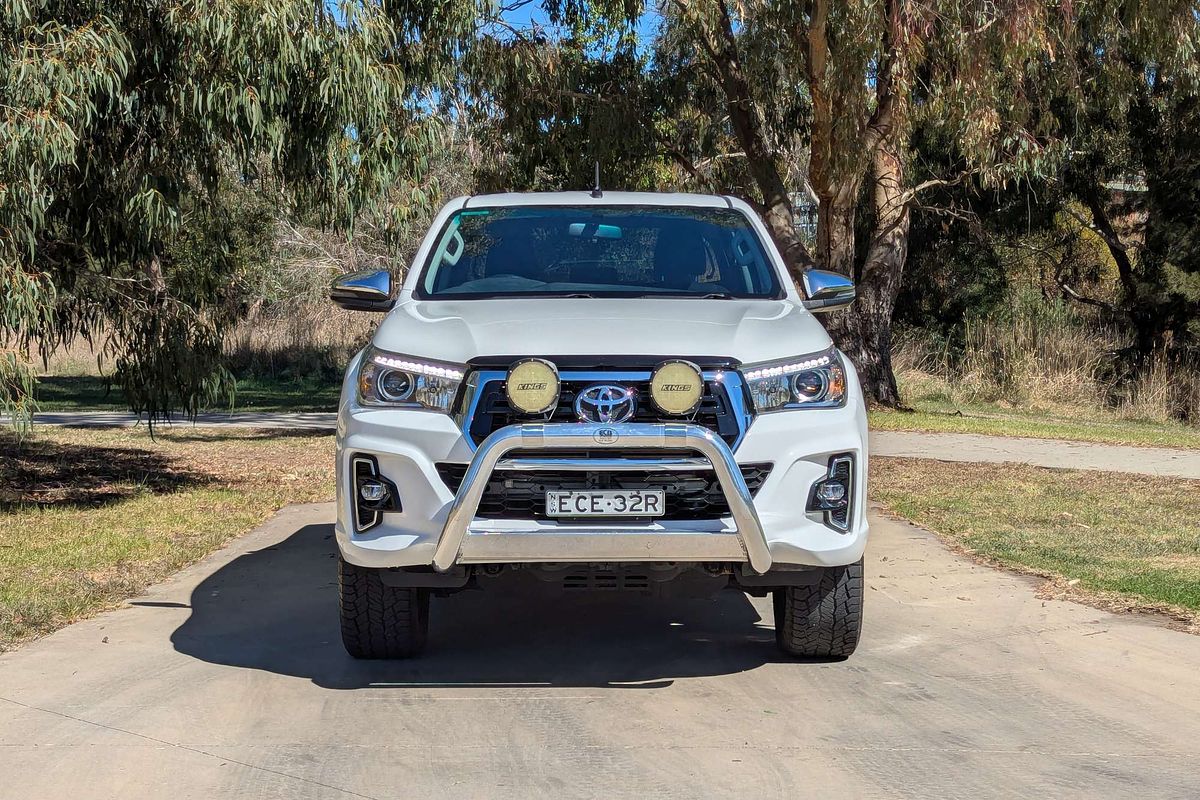 2019 Toyota Hilux SR5 GUN126R