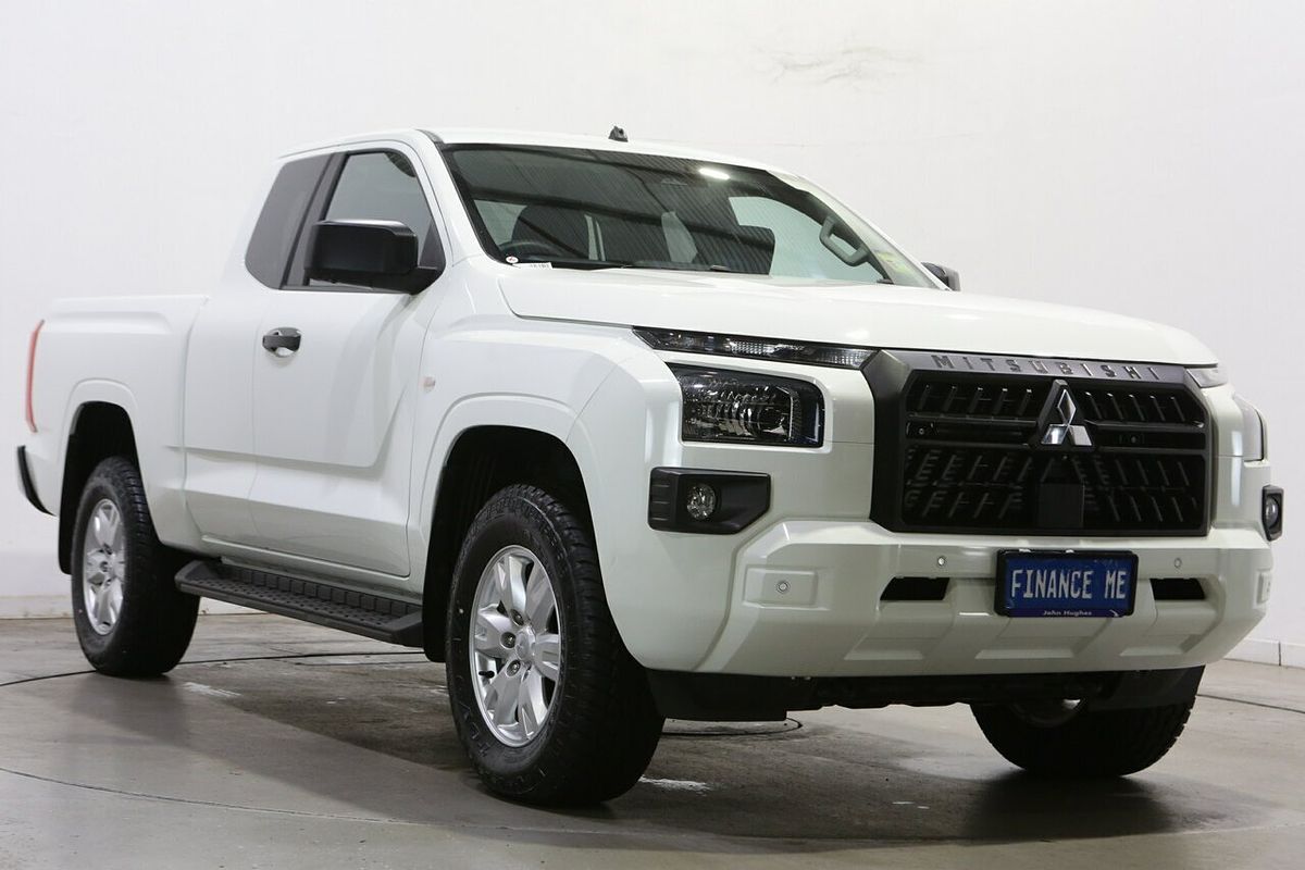 2025 Mitsubishi Triton GLX+ MV 4X4