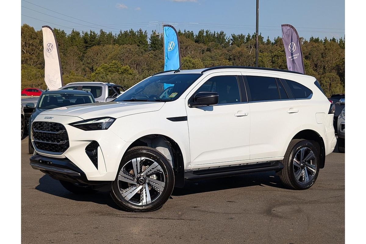 2026 Isuzu MU-X LS-T