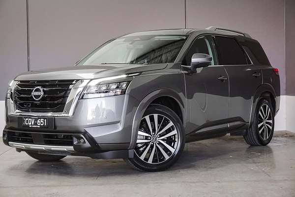 2023 Nissan Pathfinder Ti-L R53