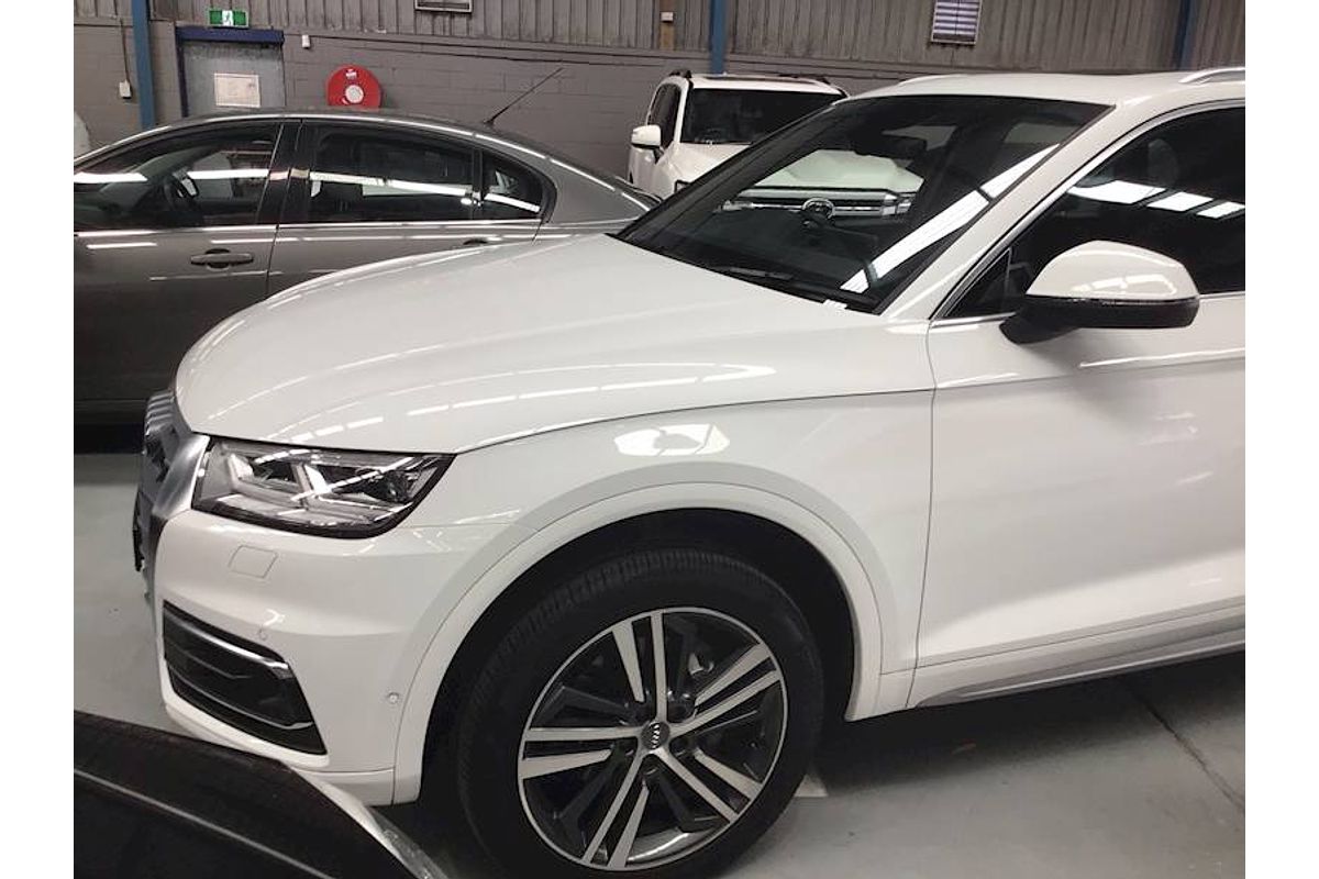 2020 Audi Q5 40 TDI Sport FY