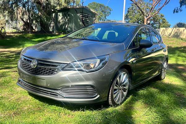 2018 Holden Astra RS-V BK thumb-3