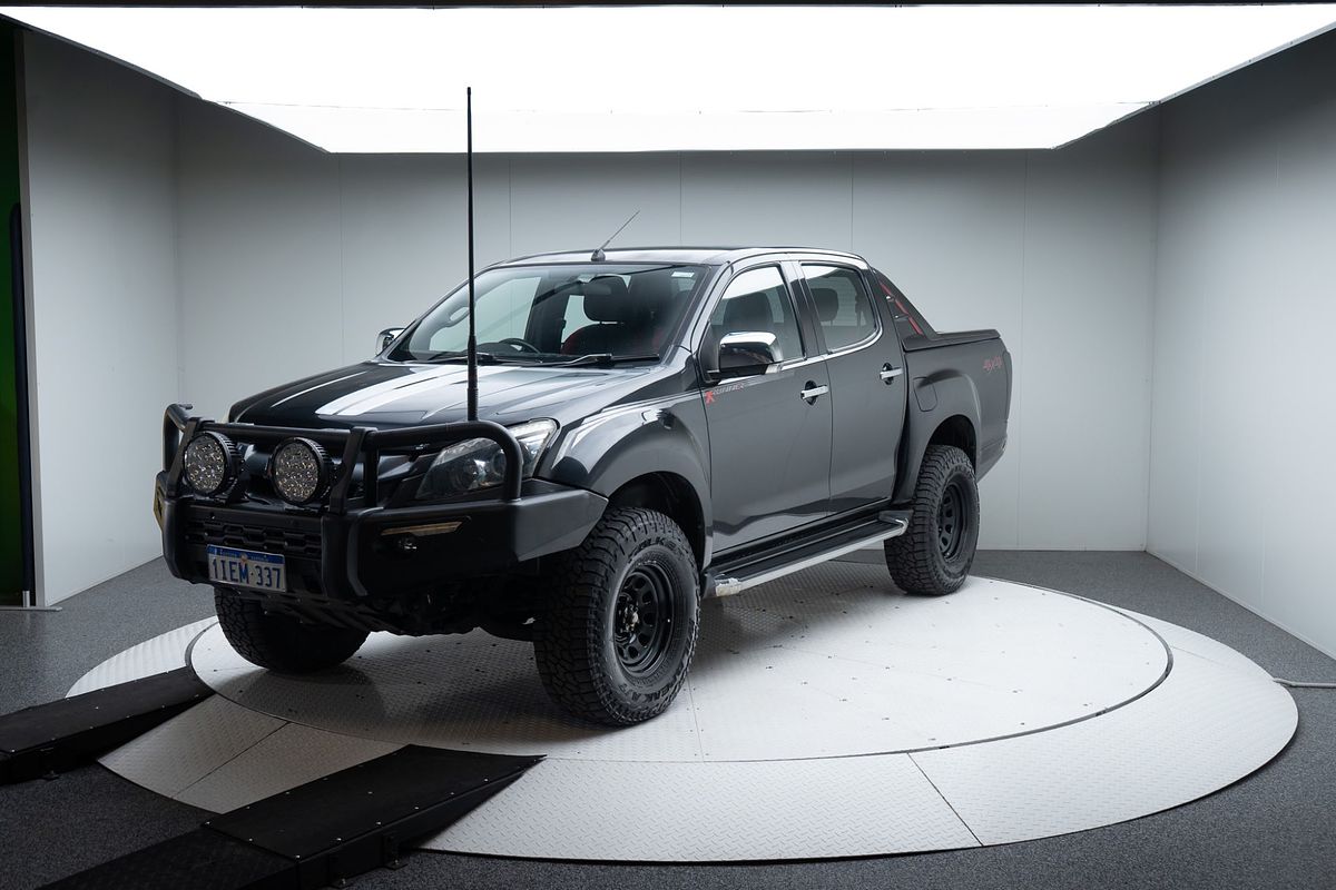2014 Isuzu D-MAX X-RUNNER 4X4