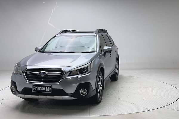 2018 Subaru Outback 2.5i Premium 5GEN thumb-2
