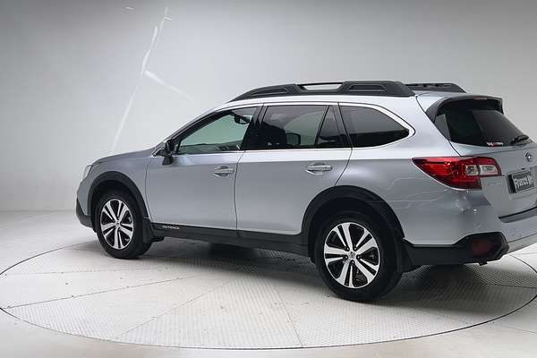 2018 Subaru Outback 2.5i Premium 5GEN thumb-5