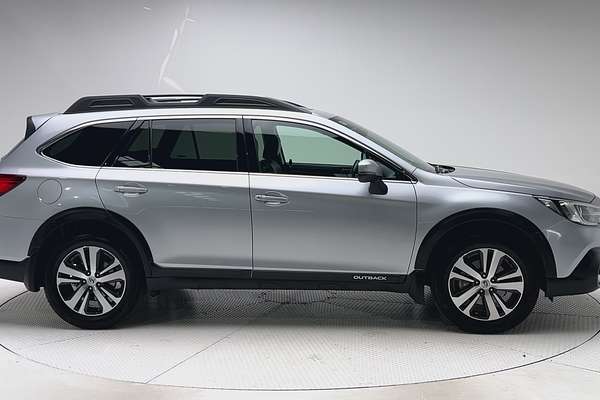 2018 Subaru Outback 2.5i Premium 5GEN thumb-8