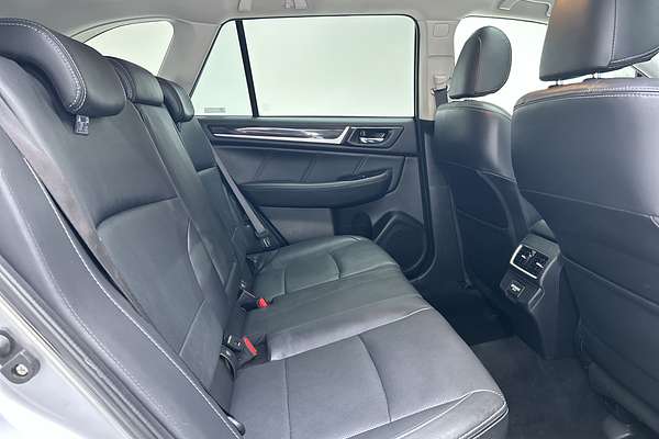 2018 Subaru Outback 2.5i Premium 5GEN thumb-11