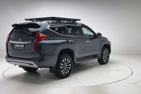 2022 Mitsubishi Pajero Sport Exceed QF thumb-7