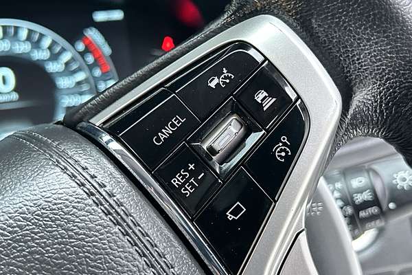 2022 Mitsubishi Pajero Sport Exceed QF thumb-17