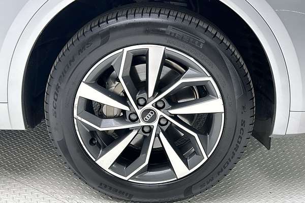 2021 Audi Q5 40 TDI FY thumb-9