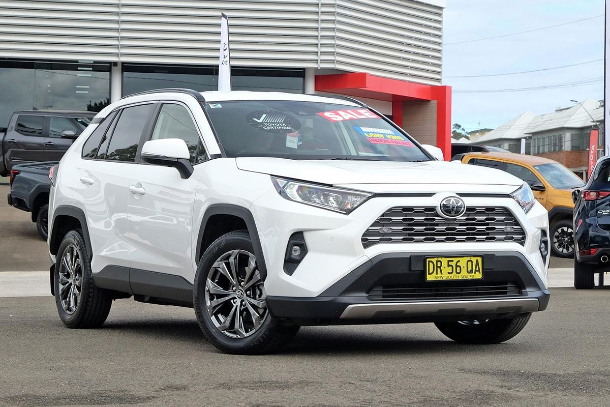 2022 Toyota RAV4 GXL MXAA52R