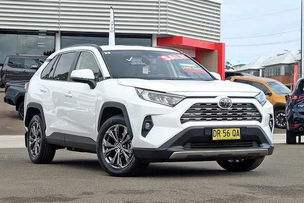 2022 Toyota RAV4 GXL MXAA52R