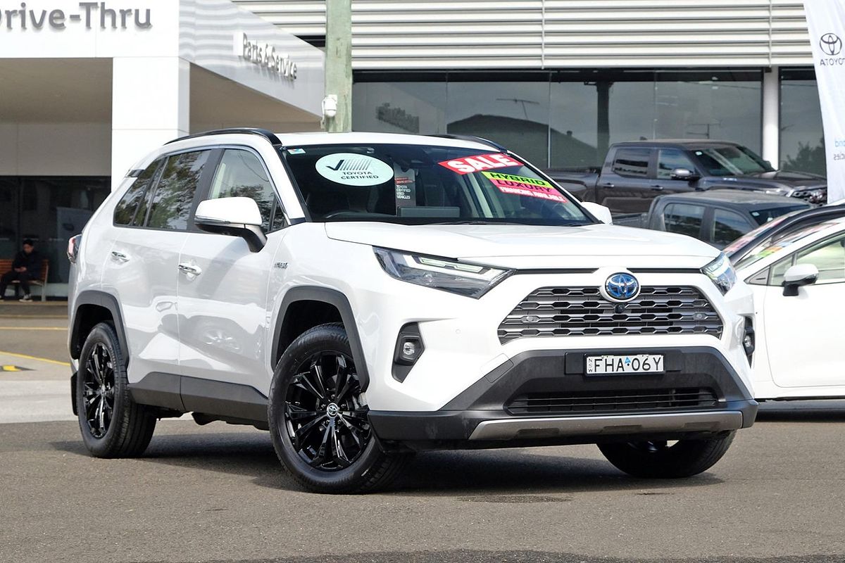 2024 Toyota RAV4 Cruiser AXAH52R