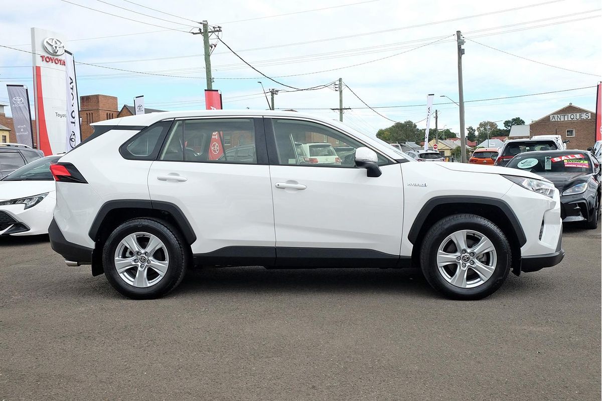 2020 Toyota RAV4 GX AXAH54R