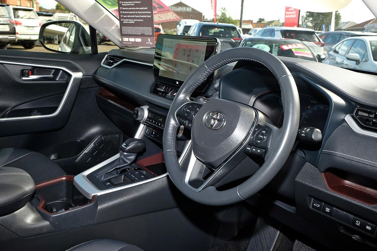 2024 Toyota RAV4 Cruiser AXAH52R