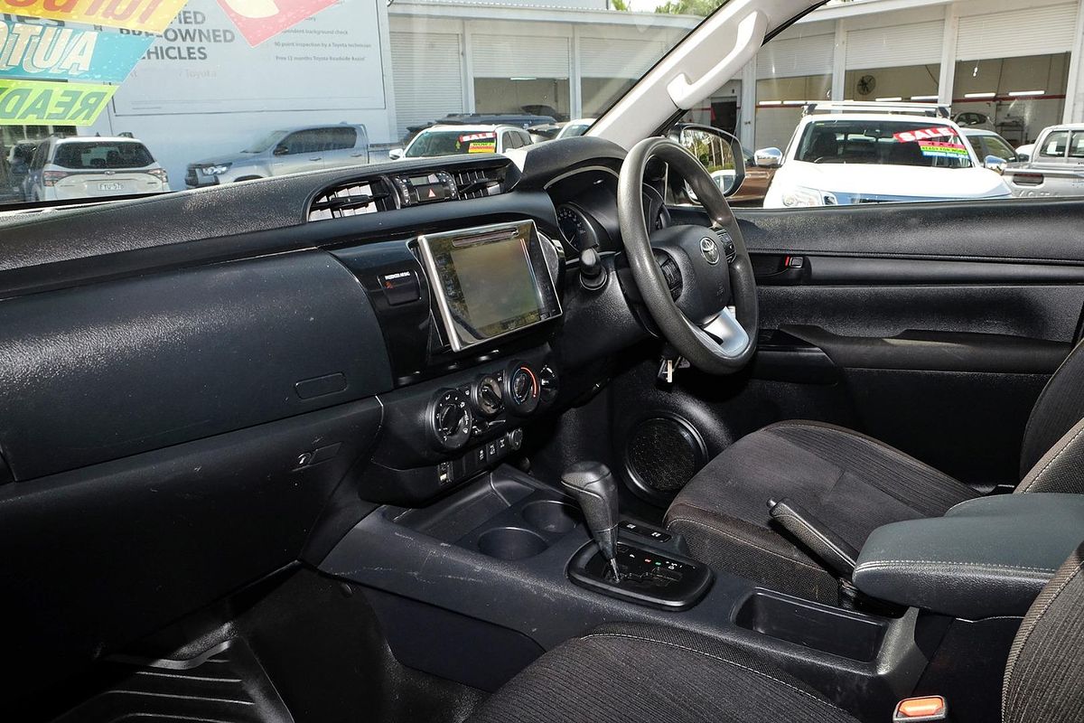 2020 Toyota Hilux SR GUN126R 4X4