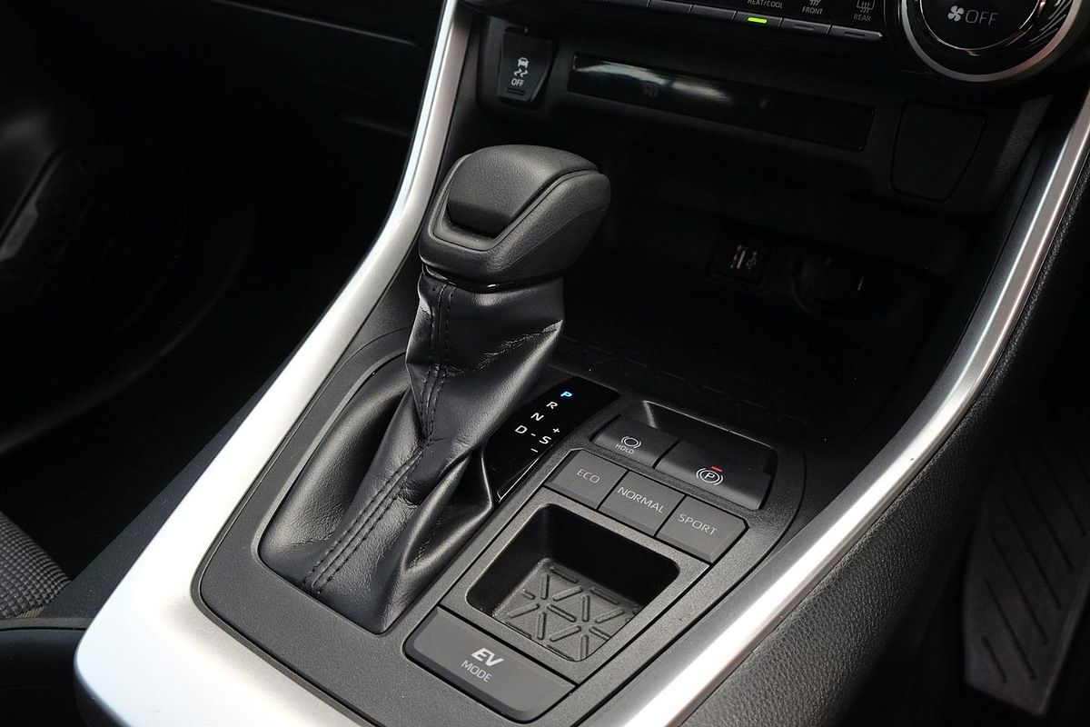 2024 Toyota RAV4 GX AXAH52R