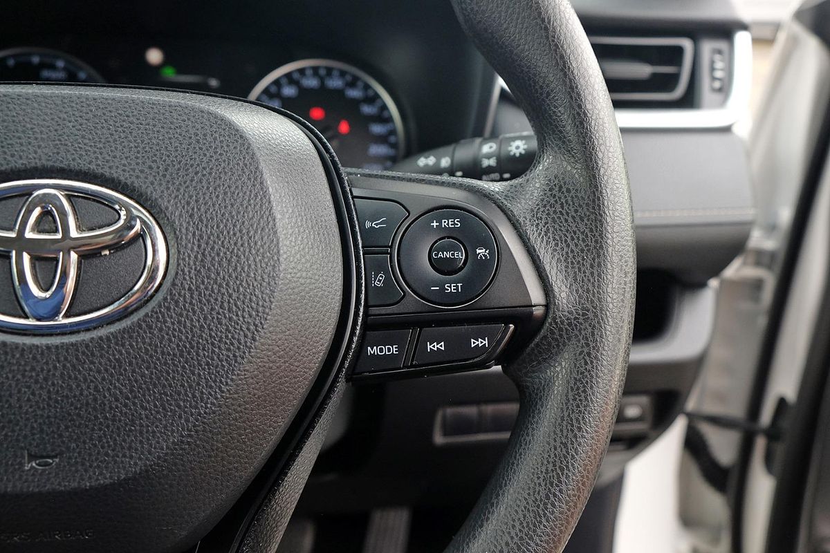 2020 Toyota RAV4 GX AXAH54R