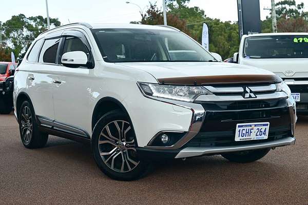 2016 Mitsubishi Outlander Exceed ZK