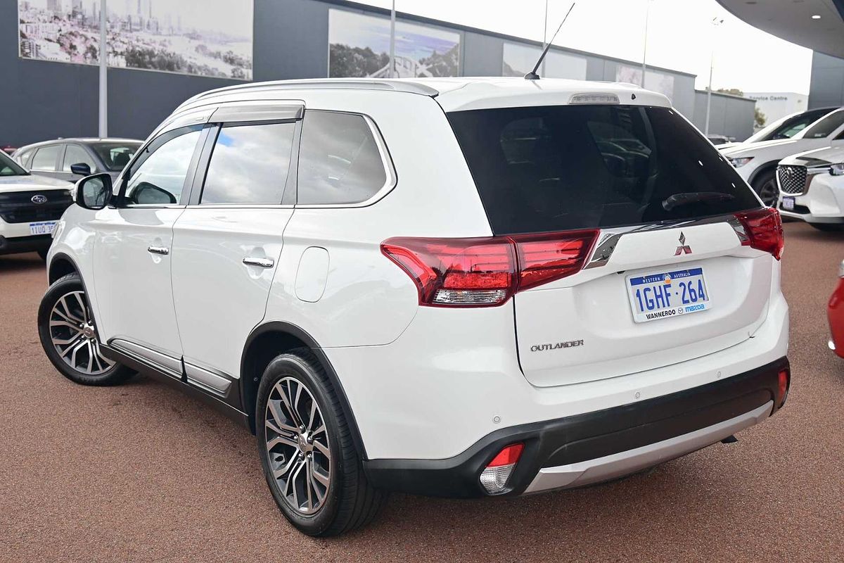 2016 Mitsubishi Outlander Exceed ZK