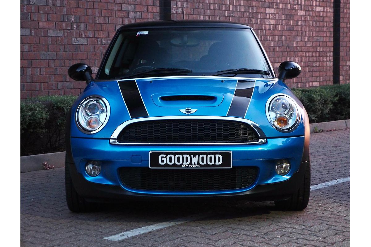 2010 MINI Hatch Cooper S R56