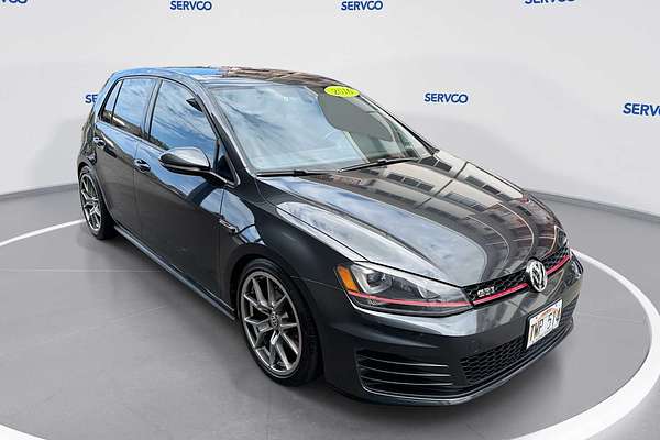 2016 Volkswagen Golf S
