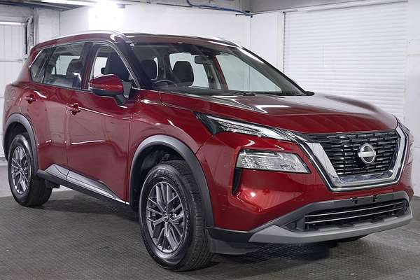 2025 Nissan X-TRAIL ST T33
