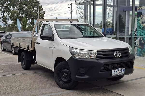 2017 Toyota Hilux Workmate TGN121R Rear Wheel Drive