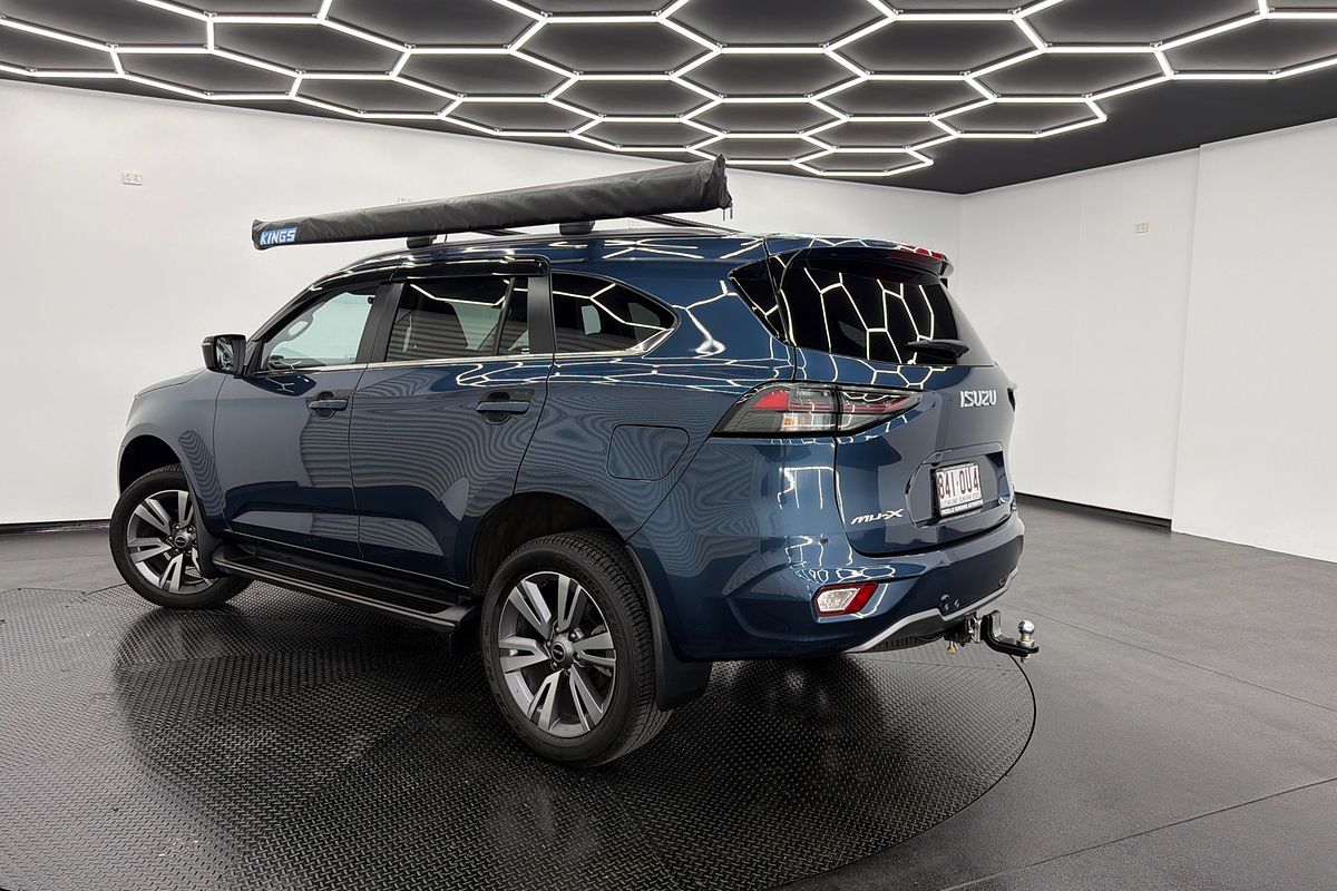2024 Isuzu MU-X LS-T