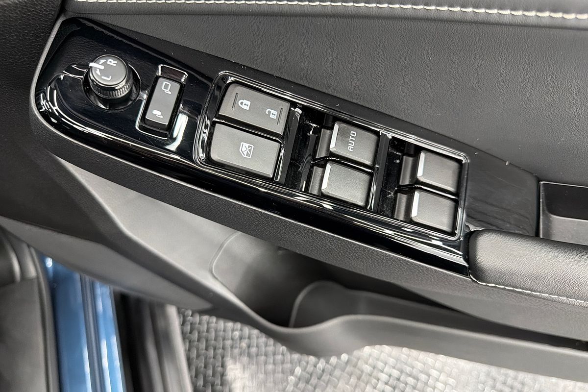 2024 Isuzu MU-X LS-T