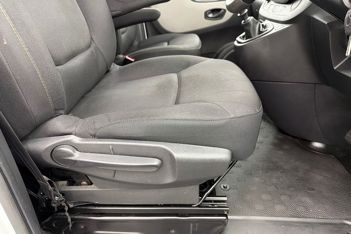 2018 Renault Trafic 103KW X82 SWB Low Roof