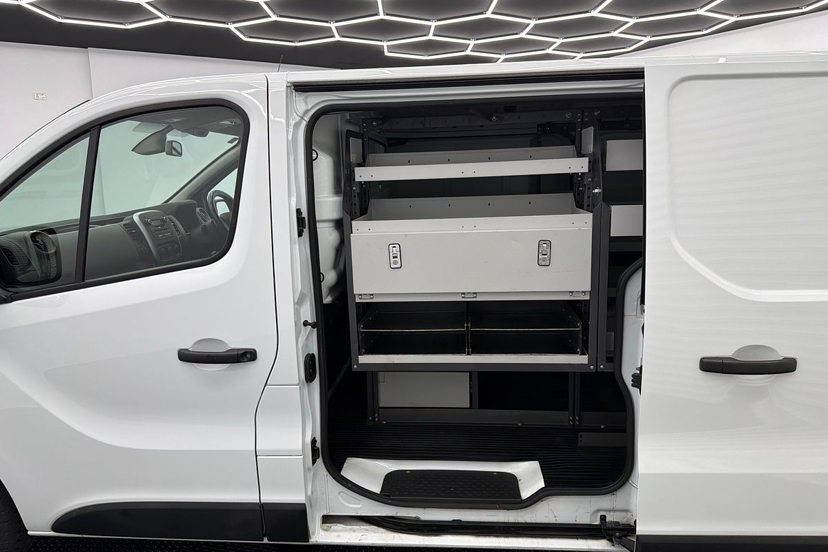 2018 Renault Trafic 103KW X82 SWB Low Roof