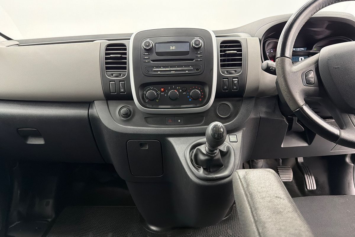 2018 Renault Trafic 103KW X82 SWB Low Roof