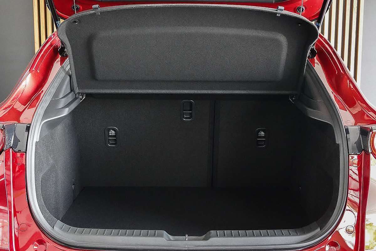2026 Mazda CX-30 G20 Evolve DM Series