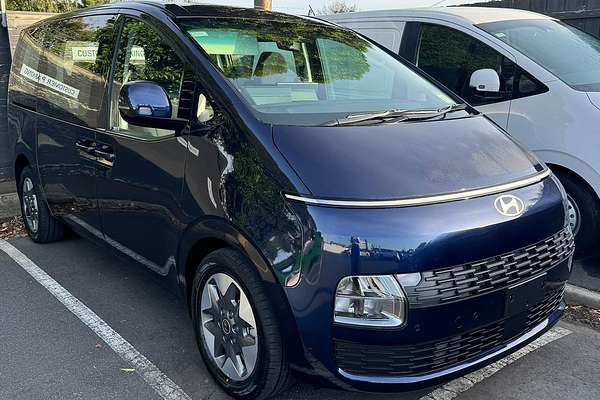 2026 Hyundai STARIA US4.V3