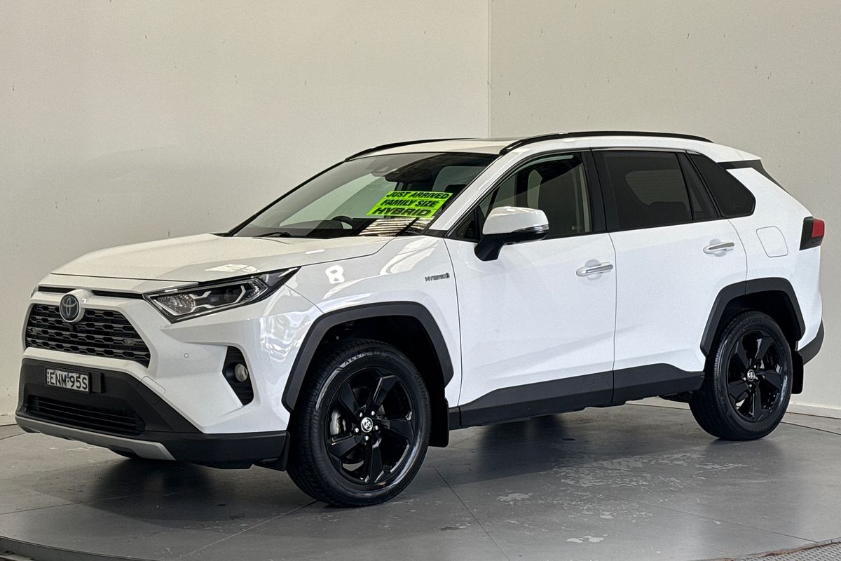 2021 Toyota RAV4 CRUISER (2WD) HYBRID AXAH52R
