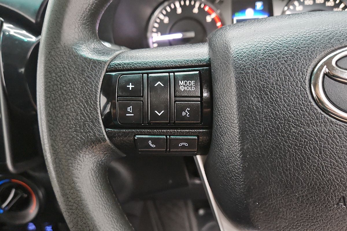 2021 Toyota Hilux SR GUN126R 4X4