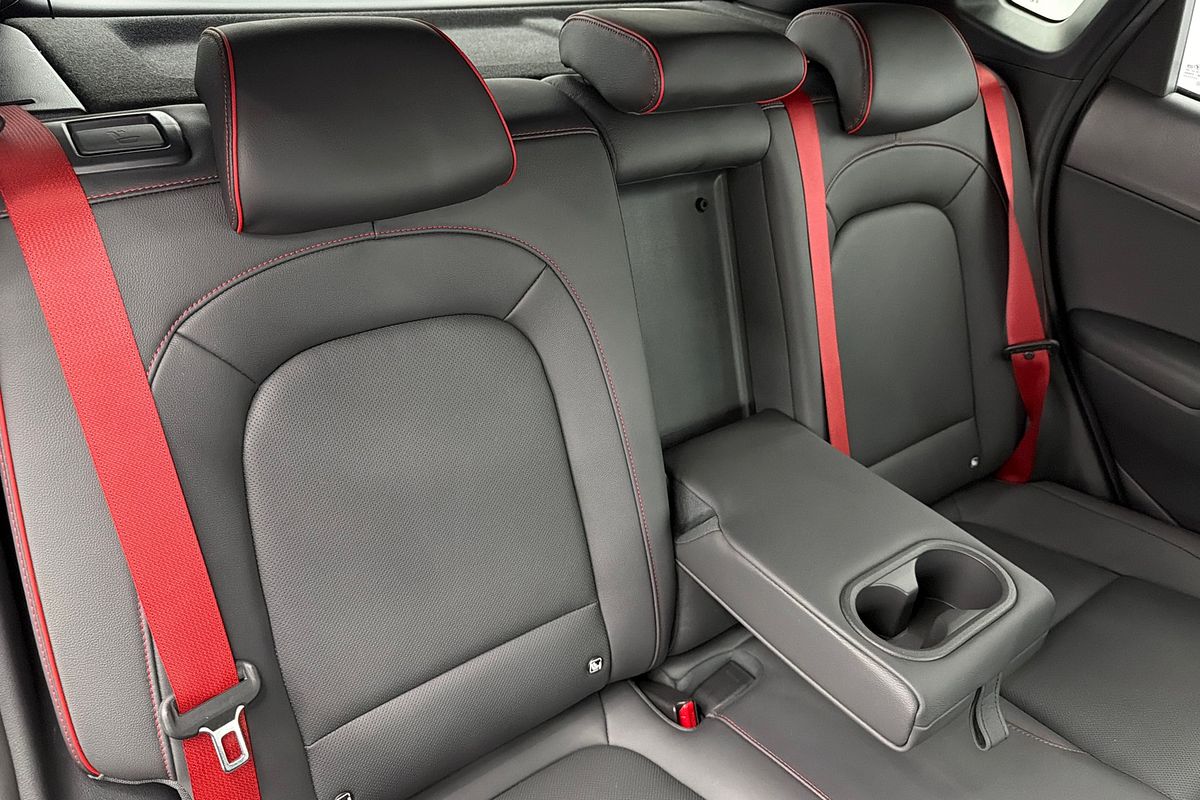 2020 Hyundai Kona Elite OS.3