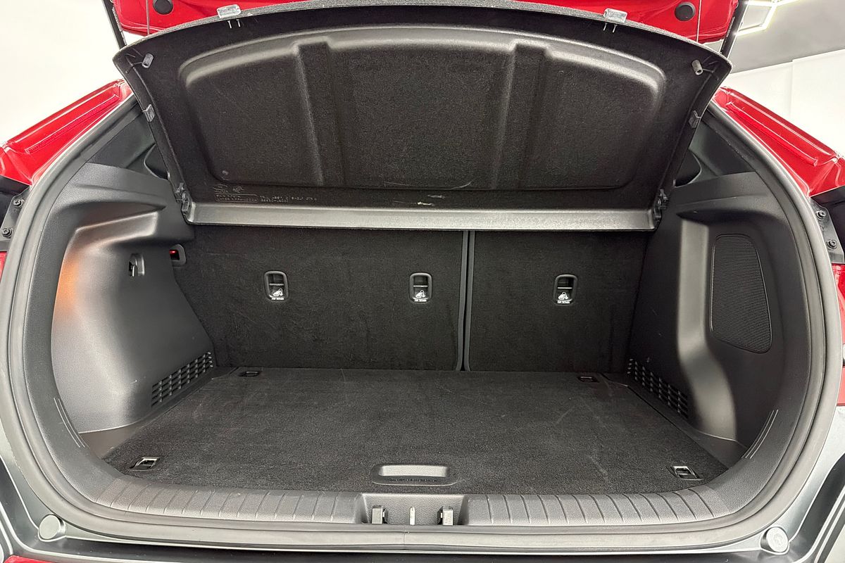 2020 Hyundai Kona Elite OS.3