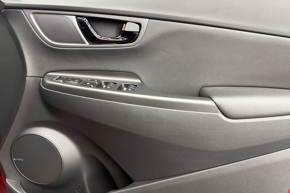 2020 Hyundai Kona Elite OS.3