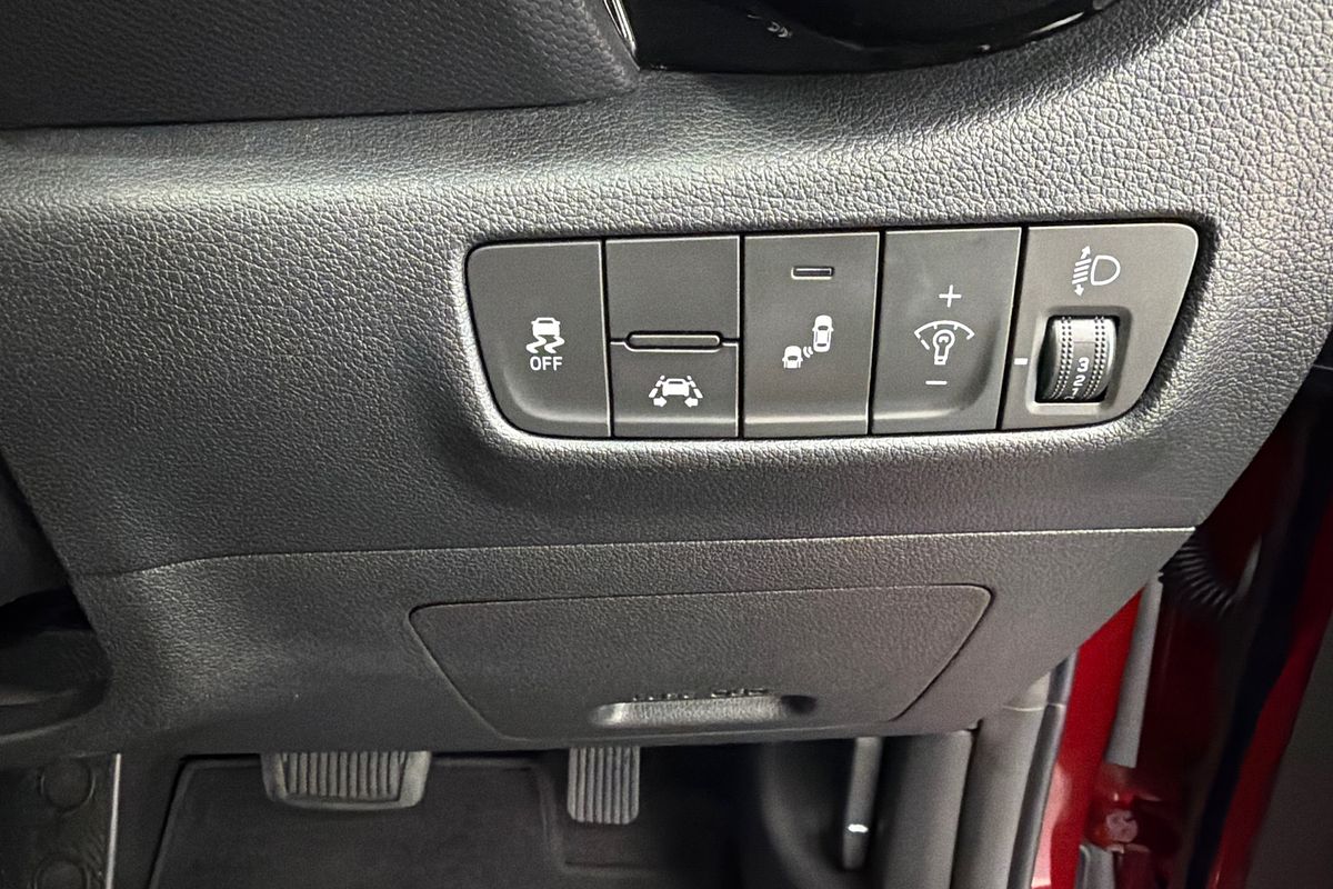 2020 Hyundai Kona Elite OS.3