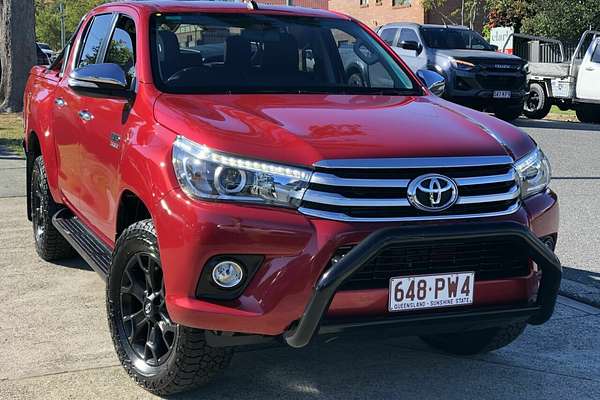 2015 Toyota Hilux SR5 GUN126R 4X4