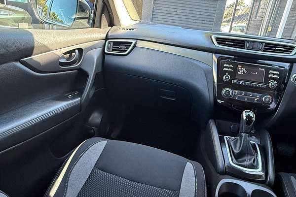 2019 Nissan QASHQAI ST J11 Series 2 thumb-14