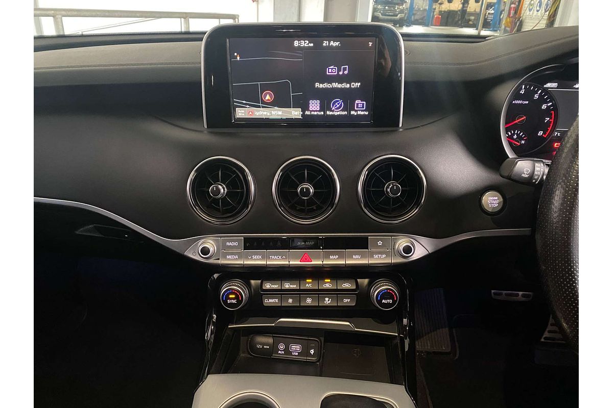 STINGER CK MY18 (441) GT (BLACK LEATHER) 3.3L TV6 TUR GASOLINE DIR INJ 8 SP AUTOMATIC 4D SEDAN 