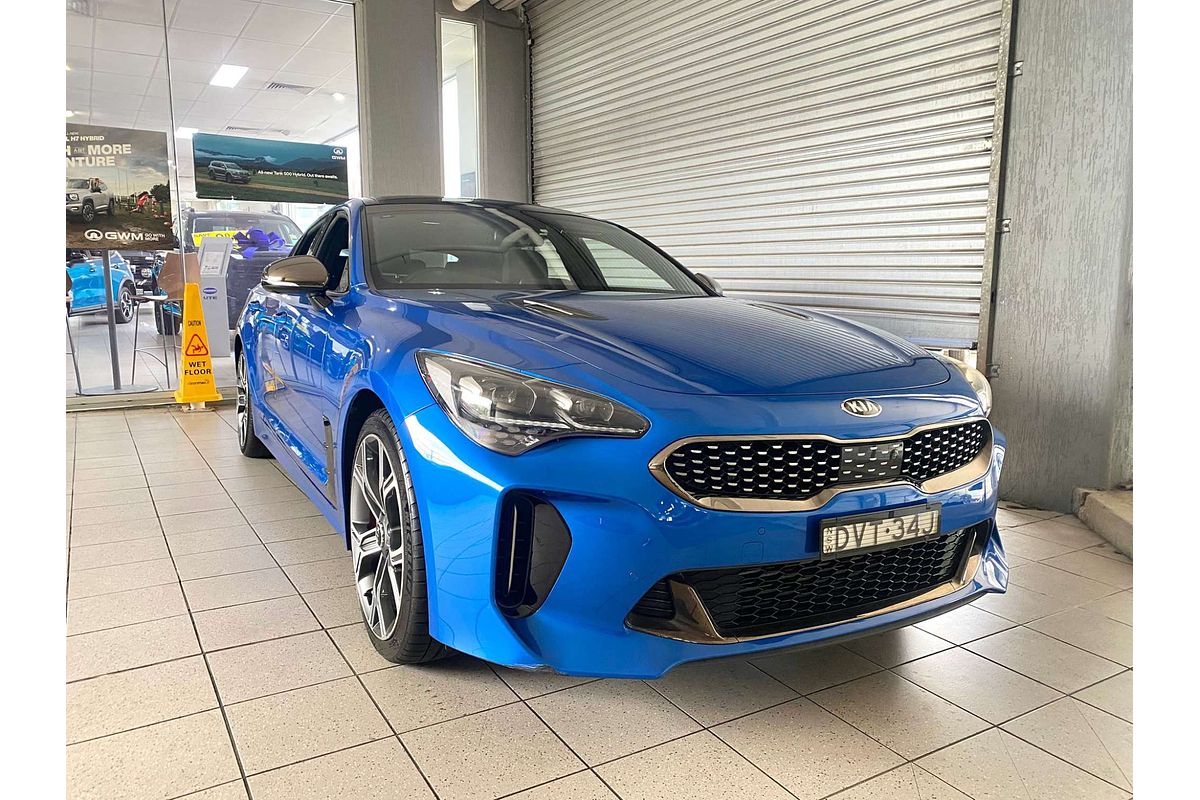 STINGER CK MY18 (441) GT (BLACK LEATHER) 3.3L TV6 TUR GASOLINE DIR INJ 8 SP AUTOMATIC 4D SEDAN 