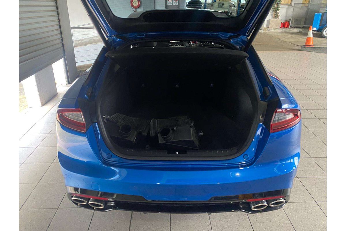 STINGER CK MY18 (441) GT (BLACK LEATHER) 3.3L TV6 TUR GASOLINE DIR INJ 8 SP AUTOMATIC 4D SEDAN 