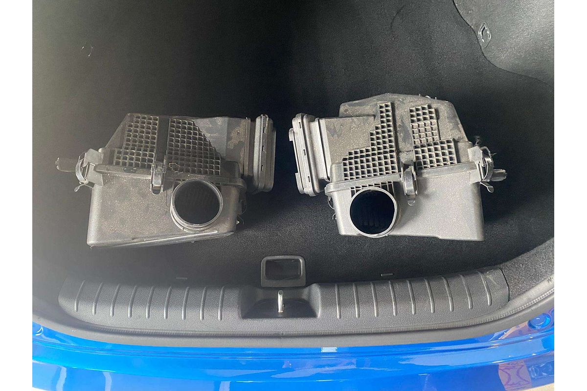 STINGER CK MY18 (441) GT (BLACK LEATHER) 3.3L TV6 TUR GASOLINE DIR INJ 8 SP AUTOMATIC 4D SEDAN 